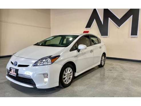 2014 TOYOTA PRIUS PLUG-IN 5DR HB - cars & trucks - by dealer -... for sale in Sacramento , CA