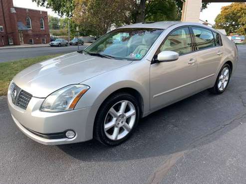 2004 NISSAN MAXIMA - SE - 3.5L V6 - GREAT CAR FOR THE PRICE! - cars... for sale in York, PA