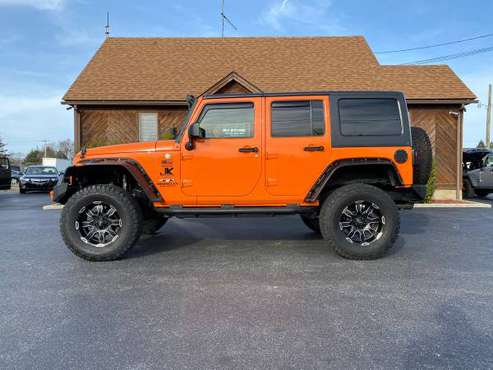 2013 Jeep Wrangler UNLIMITED SAHARA - LEATHER/LOADED/AUTO for sale in Cheswold, DE