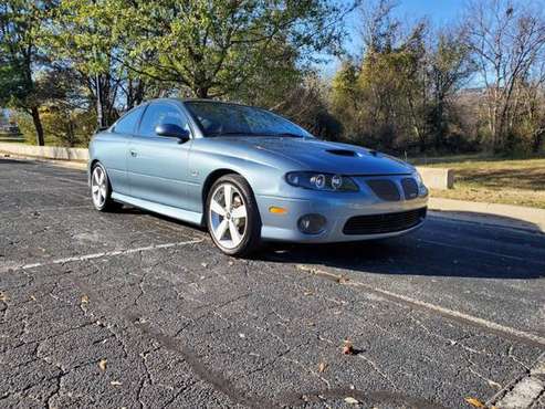2006 Pontiac GTO Coupe LS6 Manual - cars & trucks - by dealer -... for sale in Tulsa, MO