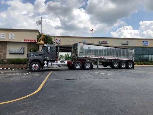 2020 East 30 FRAMED ALUMINUM 3 AXLE - - by dealer for sale in Gainesville, NC