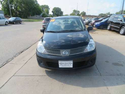 2010 Nissan Versa 98, 080 miles 3, 999 - - by for sale in Waterloo, IA
