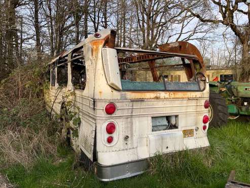 Old Bus and Motor Runs Detroit Diesel for sale in Aumsville, OR