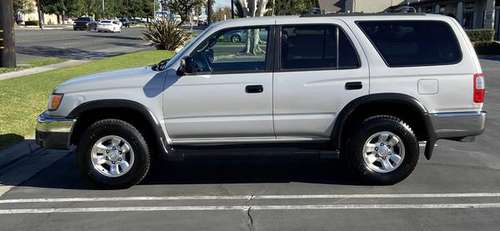🇺🇸2000 Toyota 4Runner SR5 low miles - cars & trucks - by owner -... for sale in Anaheim, CA