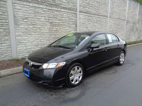 ♦ 2010 Honda Civic LX Sedan! Only 108K Miles! Automatic ♦ - cars &... for sale in Algona, WA