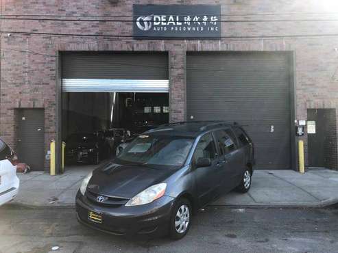 2010 TOYOTA SIENNA CE FWD 7 PASSENGER for sale in Flushing, NY