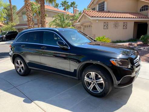 2018 Mercedes GLC 300 Mint Condition for sale in Las Vegas, NV