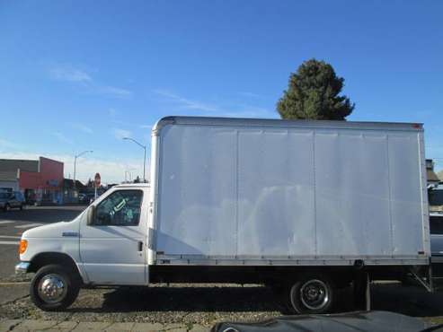 2007 Ford E350 BOX TRUCK - cars & trucks - by dealer - vehicle... for sale in Centralia, WA