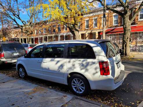 Dodge grand caravan 2008 - cars & trucks - by owner - vehicle... for sale in Brooklyn, NY