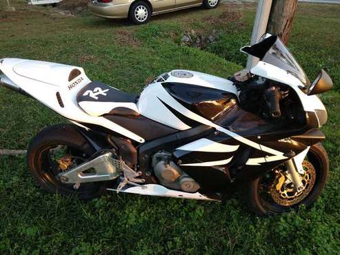 2004 Honda CBR600 RR - cars & trucks - by owner - vehicle automotive... for sale in Ahoskie, NC
