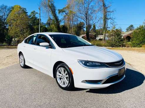 2015 Chrysler 200 - cars & trucks - by owner - vehicle automotive sale for sale in Fayetteville, NC