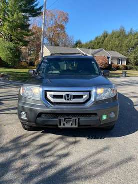 2011 Honda Pilot EXL - cars & trucks - by owner - vehicle automotive... for sale in Johnston, RI