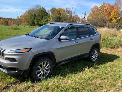 2016 Jeep Cherokee limited for sale in Fairfax, VT