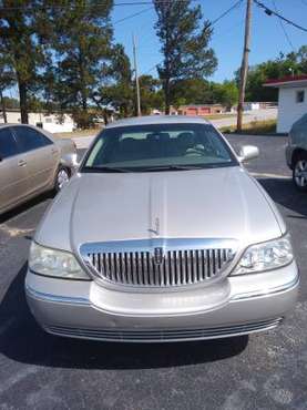 2007 lincoln town car - - by dealer - vehicle for sale in Columbia, SC