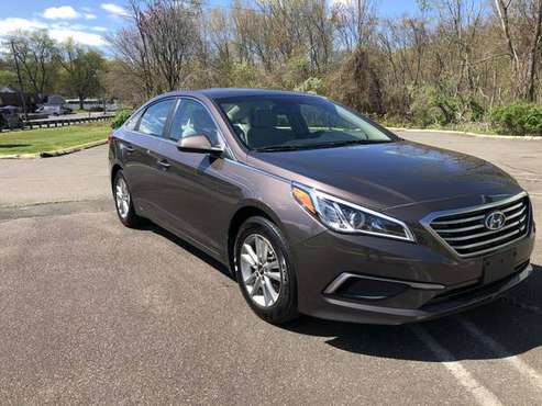 2016 Hyundai sonata - - by dealer - vehicle automotive for sale in Wolcott, CT