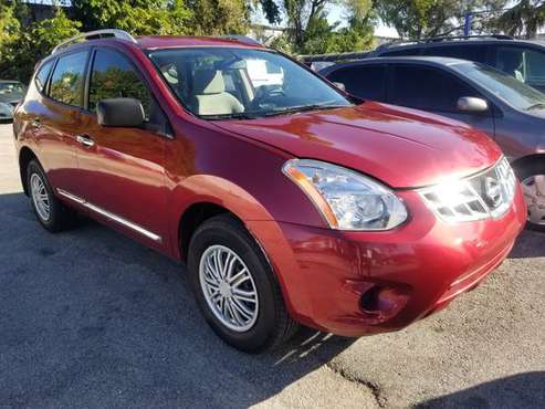 2014 NISSAN ROGUE AWD 73000 - cars & trucks - by dealer - vehicle... for sale in Fort Lauderdale, FL