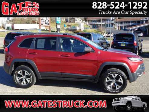 2017 Jeep Cherokee Trailhawk 4WD V6 (82K Miles) - - by for sale in Franklin, NC