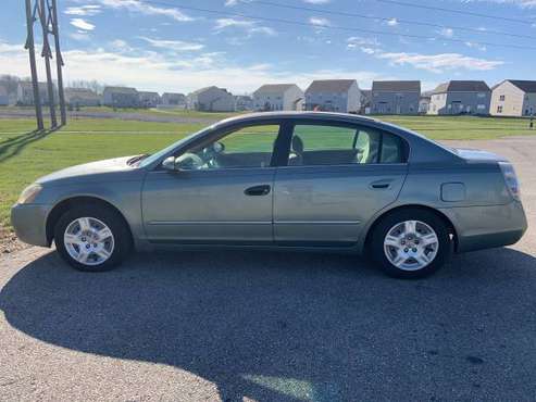 2002 Nissan Altima 2.5S - cars & trucks - by owner - vehicle... for sale in Columbus, IN