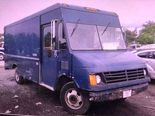 1994 *GMC* *P3500 STEP VAN V-8 GAS MULTIPLE USES* *RUNS - cars &... for sale in Massapequa, WV