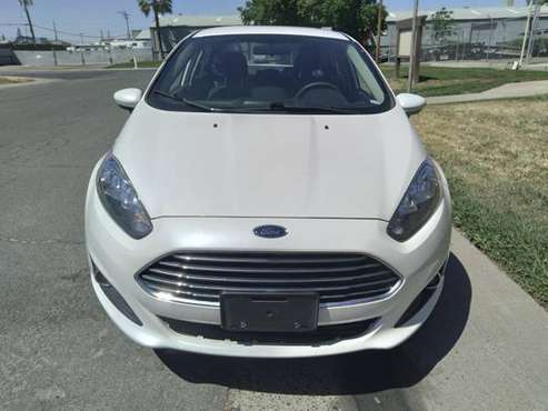 2017 Ford Fiesta SE sedan for sale in Rio Linda, CA