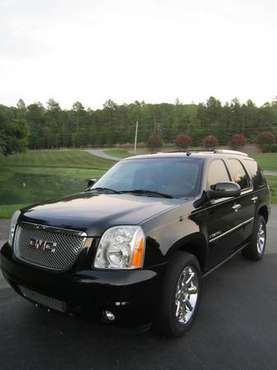 2008 Yukon Denali AWD - Excellent Condition! for sale in Thomasville, NC