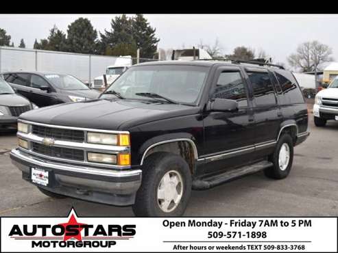 1996 Chevrolet Tahoe 1500 4dr 4WD - cars & trucks - by dealer -... for sale in Yakima, WA