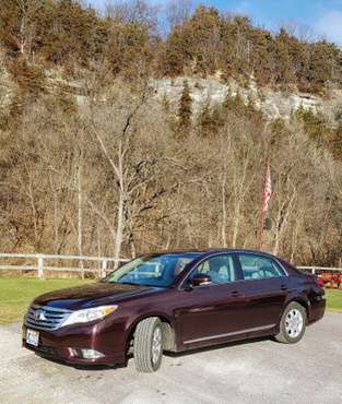 Toyota Avalon for sale - cars & trucks - by owner - vehicle... for sale in Lanesboro, MN
