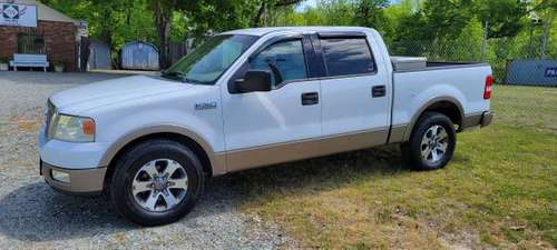 2004 Ford F-150 Lariat SuperCrew 2WD - - by dealer for sale in Lexington, NC