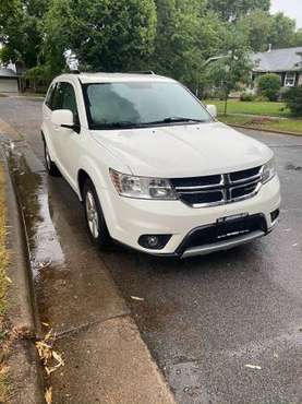 2011 Dodge Journey - cars & trucks - by owner - vehicle automotive... for sale in Madison, WI