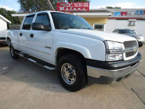2005 Chevrolet Silverado 1500HD LT Crew Cab 4x4 4WD- BRAND NEW TIRES for sale in Junction City, KS