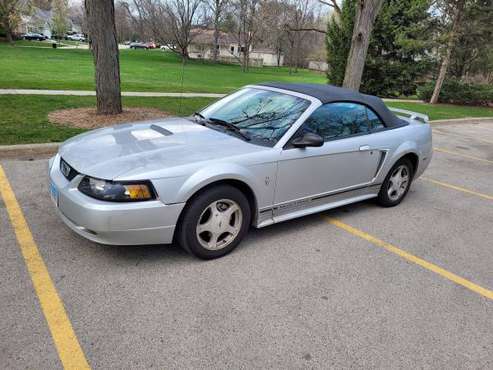 Ford Mustang Convertable for sale in Glenview, IL