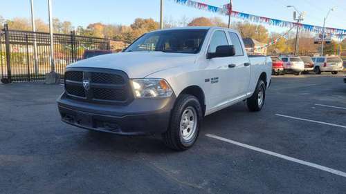 RAM 1500 (4X4) ONE OWNER - cars & trucks - by dealer - vehicle... for sale in Kansas City, MO