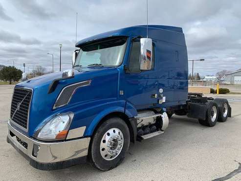2014 Volvo VNL64T630 Sleeper Tractor #84028JS - cars & trucks - by... for sale in Fond Du Lac, WI