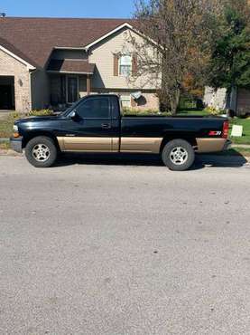 1999 Silverado z71 - cars & trucks - by owner - vehicle automotive... for sale in Clarksville, KY