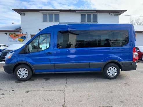 ★★★ 2018 Ford Transit 350 XLT / Medium Roof / 10 Passenger! ★★★ -... for sale in Grand Forks, ND