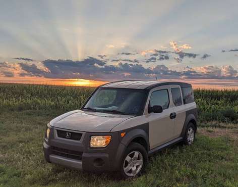 Honda Element EX AWD MANUAL - cars & trucks - by owner - vehicle... for sale in Ponte Vedra Beach , FL