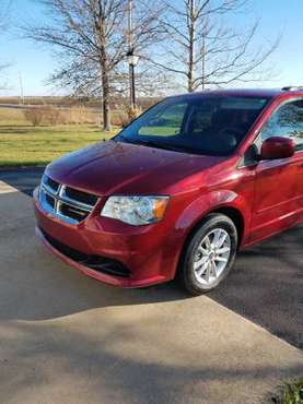Dodge Grand Caravan - cars & trucks - by owner - vehicle automotive... for sale in Mahomet, IL