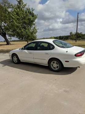 1998 Ford Taurus SE low miles for sale in Hillsboro, TX