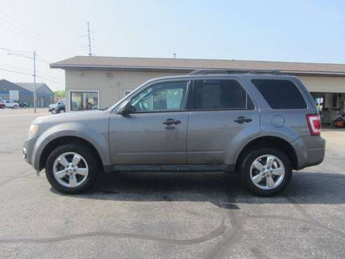 2010 Ford Escape XLT AWD V6 Clean, Loaded! New Tires! Warranty for sale in Cadillac, MI