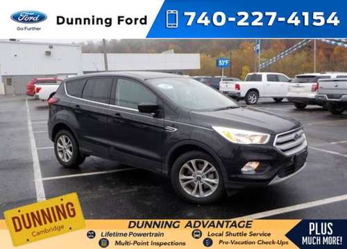2019 Ford Escape 4WD 4D Sport Utility / SUV SE - cars & trucks - by... for sale in Cambridge, OH