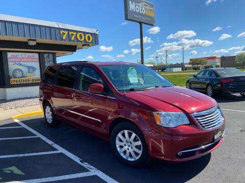 2014 Chrysler Town & Country/ONLY 109, 000 - - by for sale in Minneapolis, MN