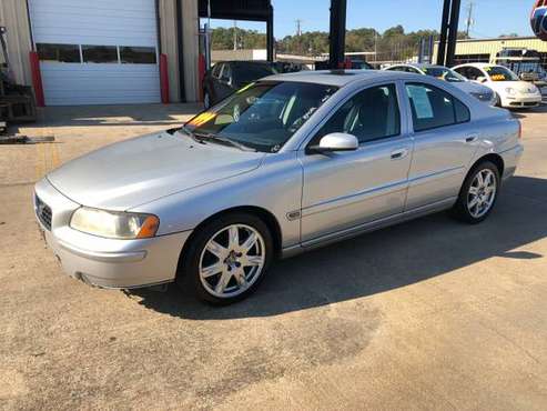 2006 *Volvo* *S60* *2.5T* - cars & trucks - by dealer - vehicle... for sale in Hueytown, AL