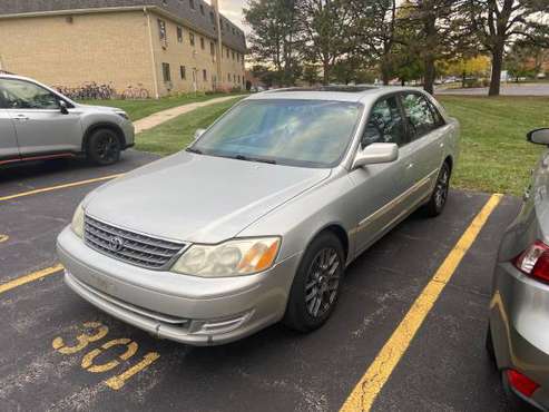 2003 Toyota Avalon - cars & trucks - by owner - vehicle automotive... for sale in Naperville, IL