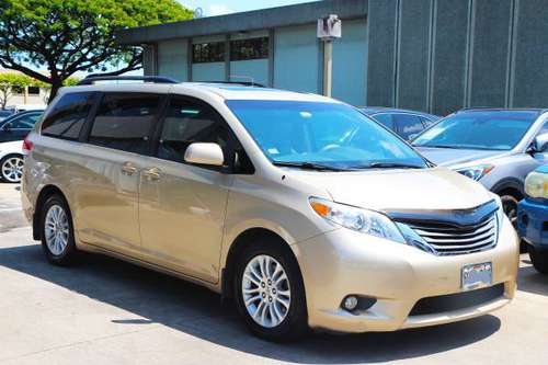 2013 TOYOTA SIENNA XLE LEATHER FULLY LOADED - - by for sale in Honolulu, HI