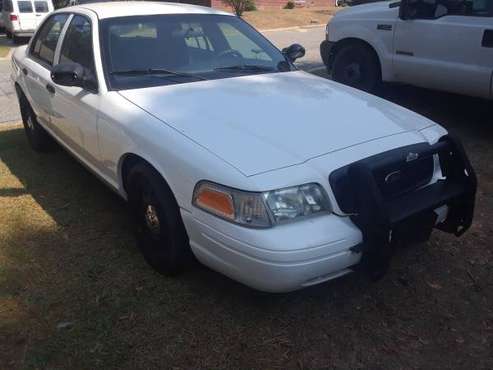 10 ford crown vic (police package) for sale in Macon, GA