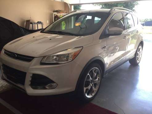 2015 Ford Escape Titanium - cars & trucks - by owner - vehicle... for sale in Pittsburg, KY