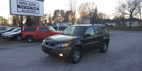 2005 Ford Escape AWD '*Fully Loaded*Drives Very Good*Everything... for sale in Farmington, MN