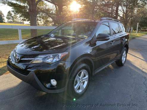 2013 *Toyota* *RAV4* *4WD 4dr XLE*/VERY RELIABLE!WAR - cars & trucks... for sale in Bloomington, IL