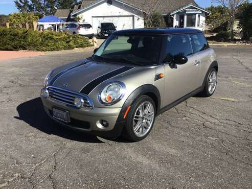 Mini Cooper Super Clean - cars & trucks - by owner - vehicle... for sale in Lompoc, CA