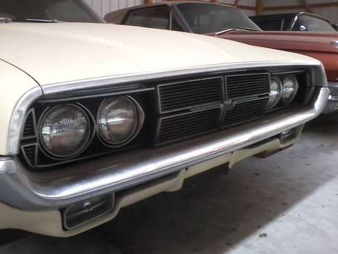 1969 Ford Thunderbird 2-dr Landau Like New Original for sale in Carbondale, IL